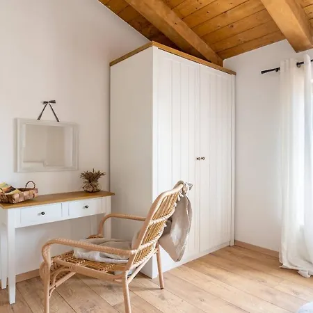 Cozy And Charming In Villa Tinjan