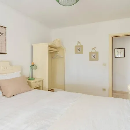 Cozy And Charming In * Tinjan
